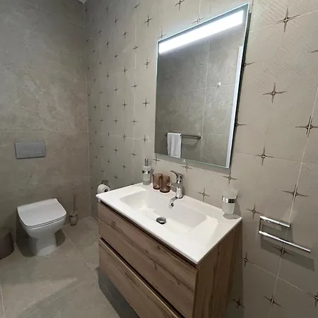 Rural Retreat - Bright With Large Terrace * Gharghur